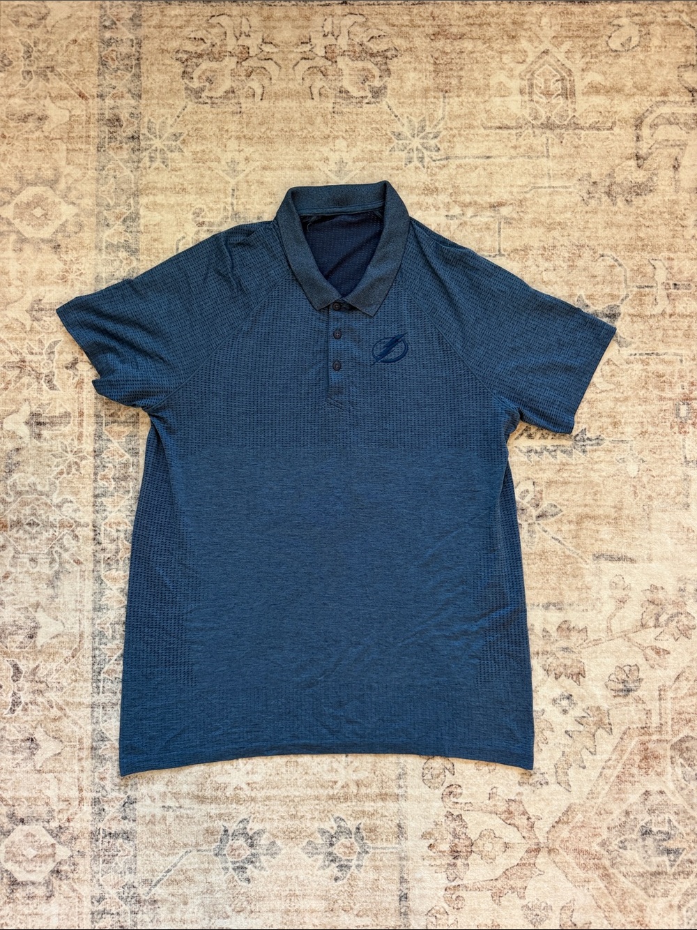 New - Men’s Lululemon Tampa Bay lightning shirt